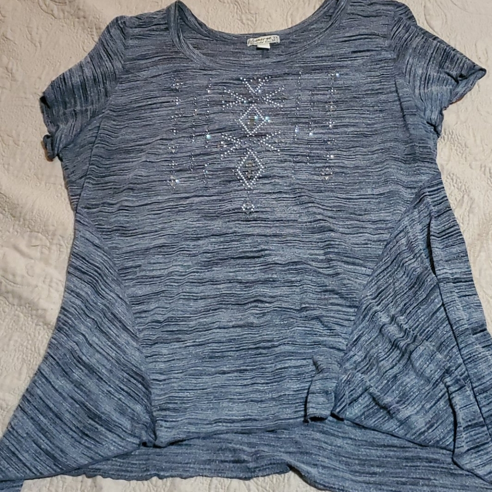 Energetic t- shirt